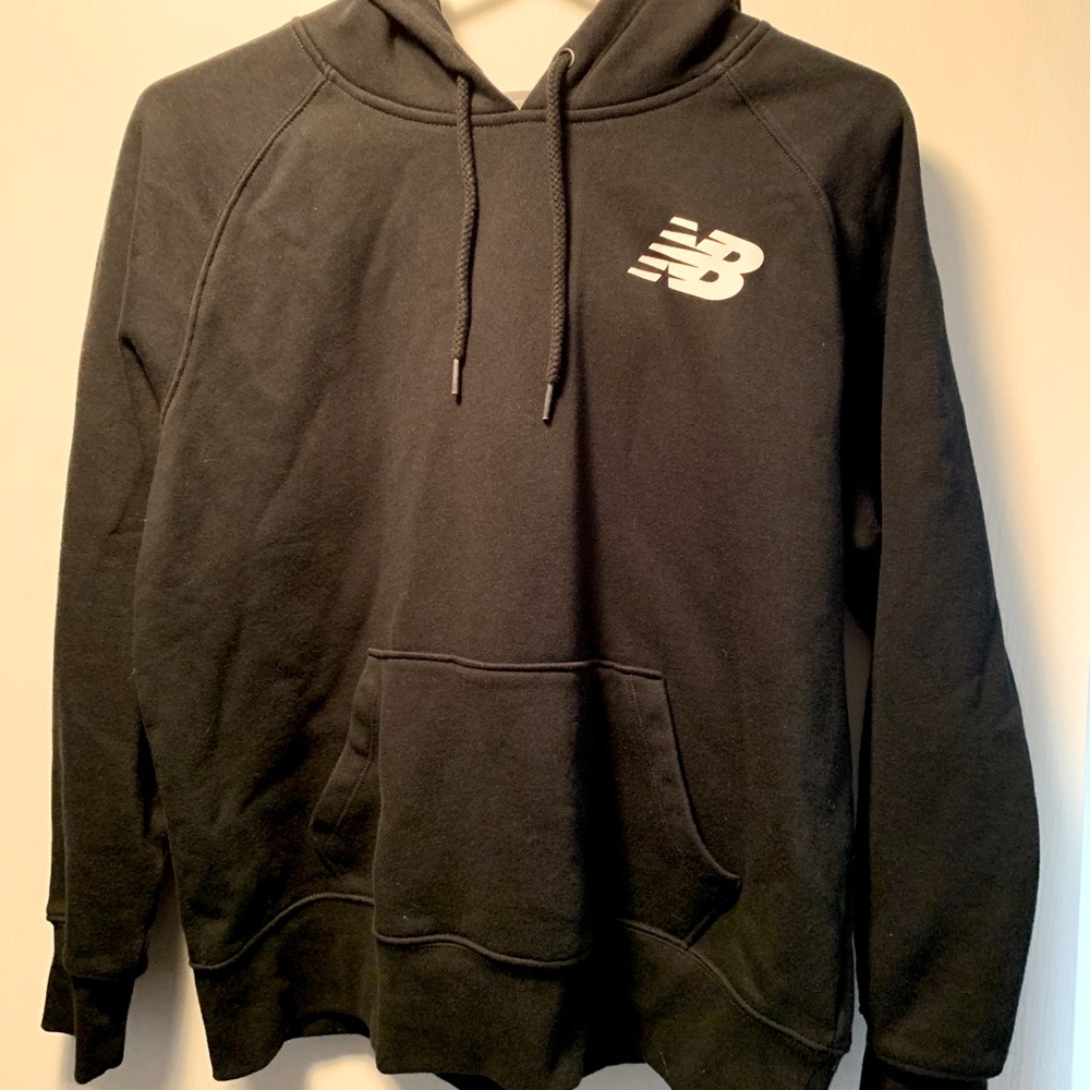 New Balance Sweatshirt black, size medium